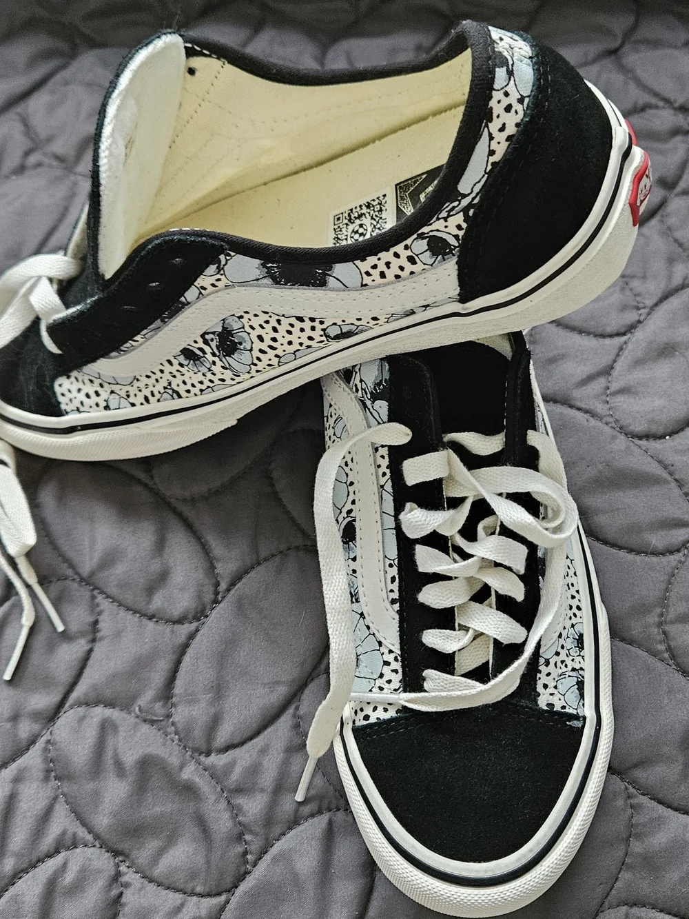 Vans New VR3 CUSH  Black and White Floral-Print Low-Top Sneakers